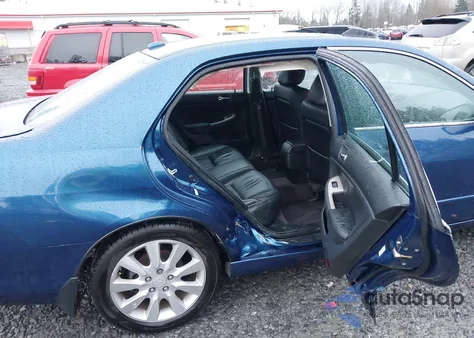 2006 Honda Accord 3.0 Ex z USA, uszkodzony, nr VIN 1HGCM66536A009206